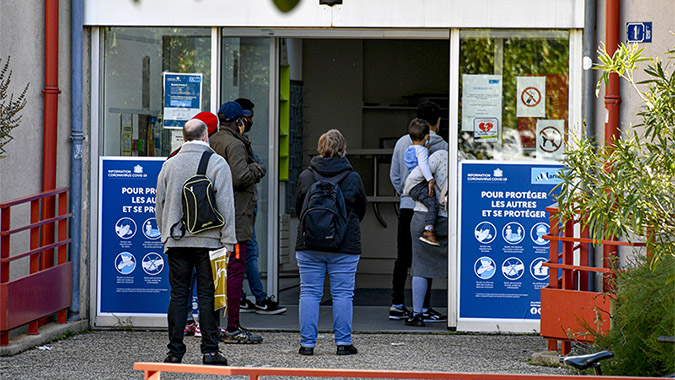 Solidarité : l’aide financière coup de pouce évolue