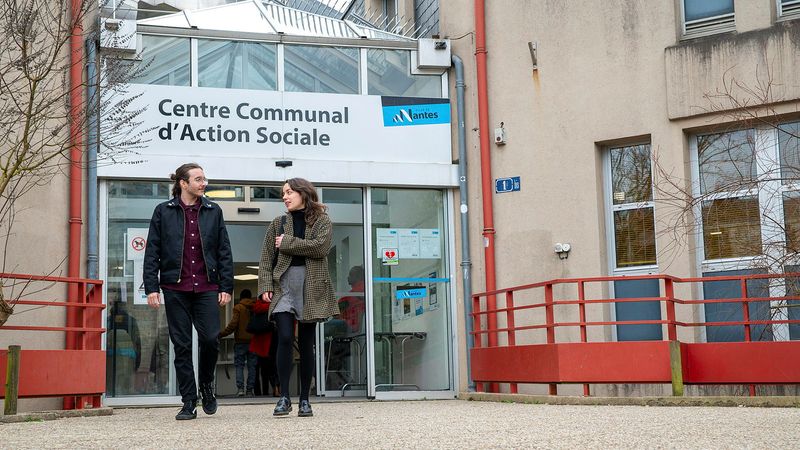 Le CCAS de Nantes est ouvert du lundi au vendredi, au 1bis Pl. St Similien, 44036 Nantes